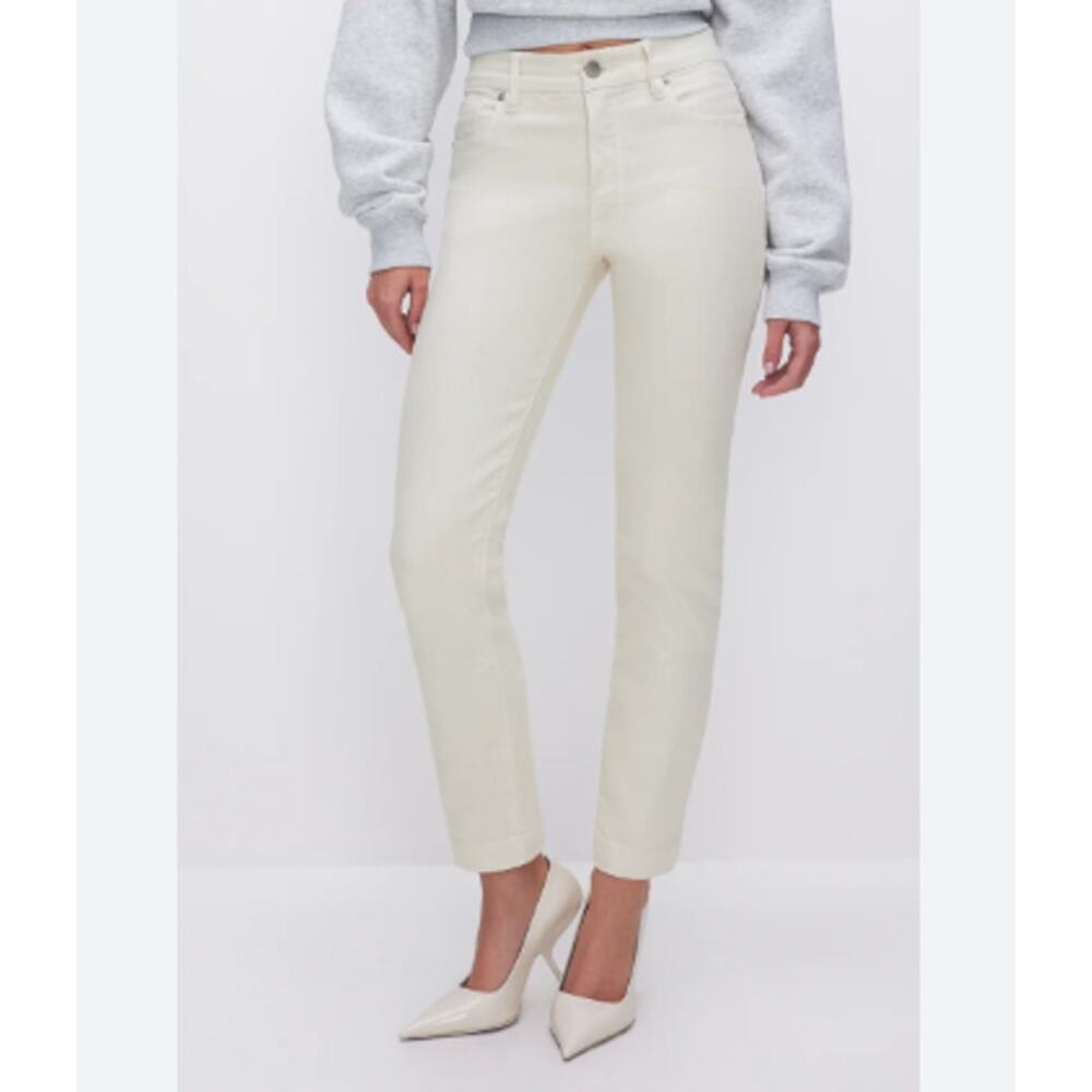 Good American Good Classic Slim Straight Jeans